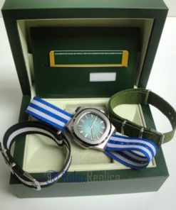 Alternative view of patek philippe replica nautilus blue dial cordura orologio imitazione