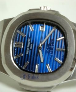 Alternative view of patek philippe replica nautilus blue dial skeletron acciaio 40th anniversary orologio imitazione